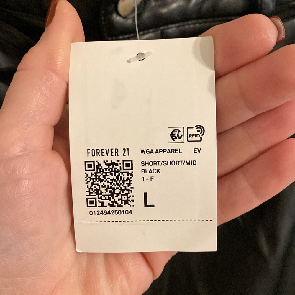 NWT vegan leather shorts from Forever 21 - never worn - Picture 4 of 6